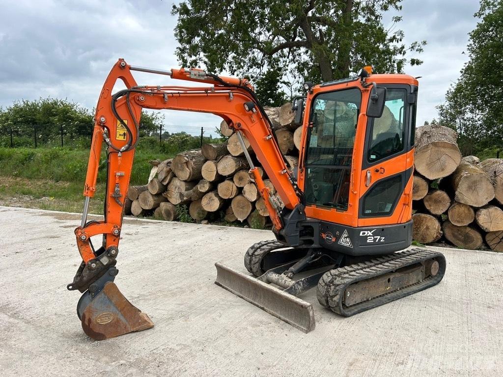 Doosan DX 27 Z Minigrävare < 7t