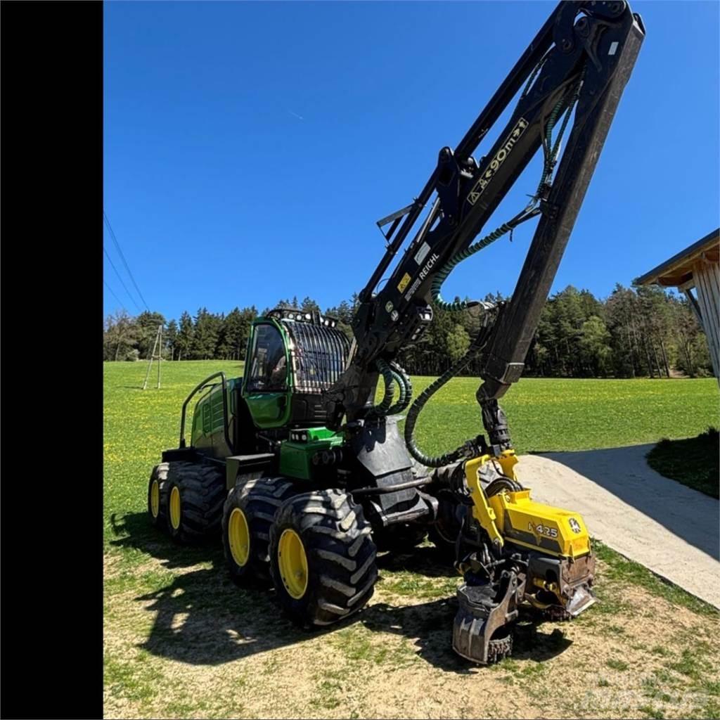 John Deere 1270 G Skördare