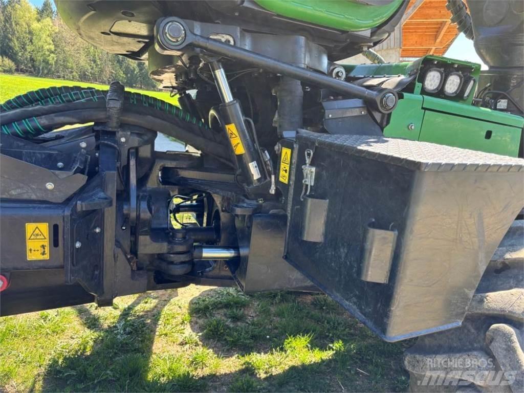 John Deere 1270 G Skördare