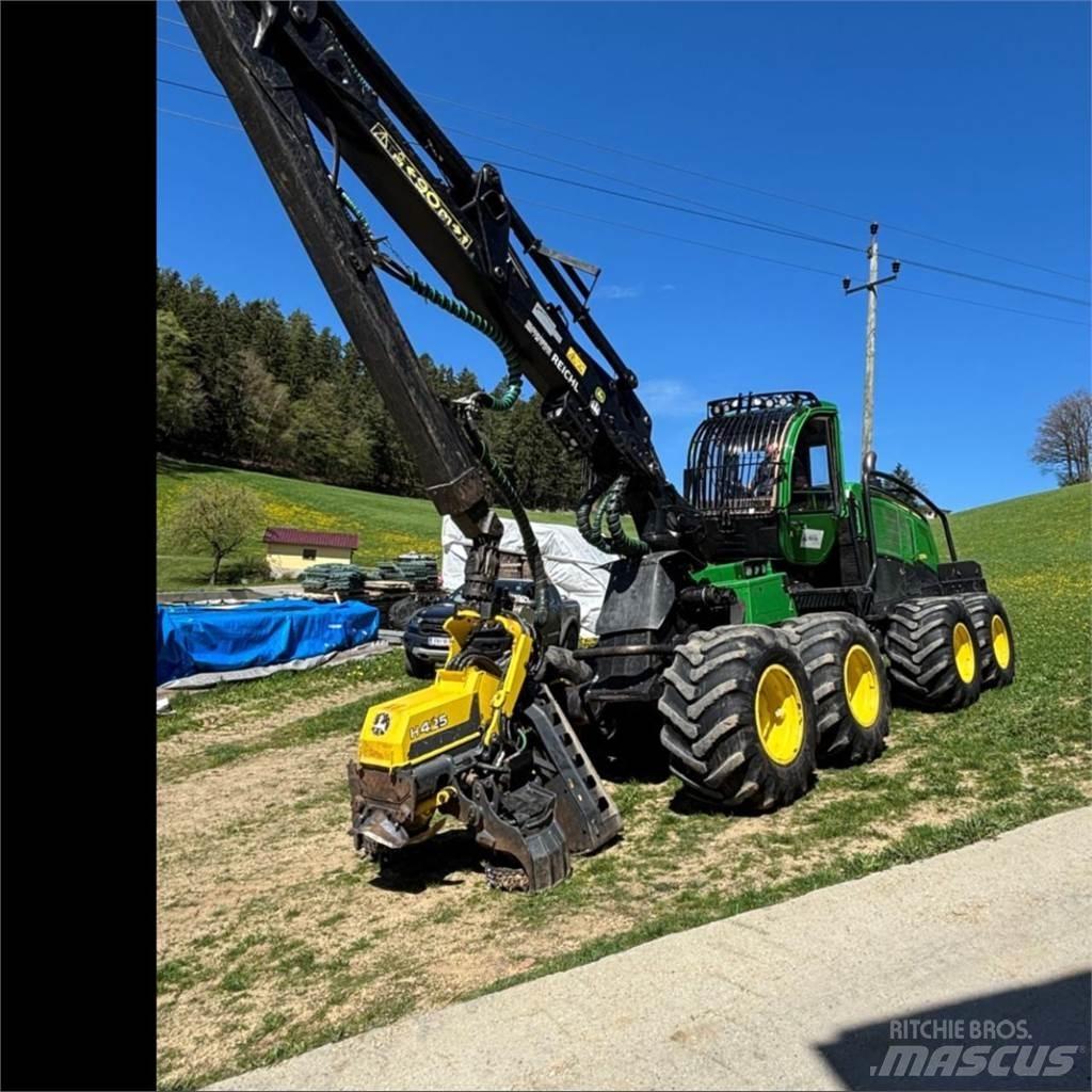 John Deere 1270 G Skördare