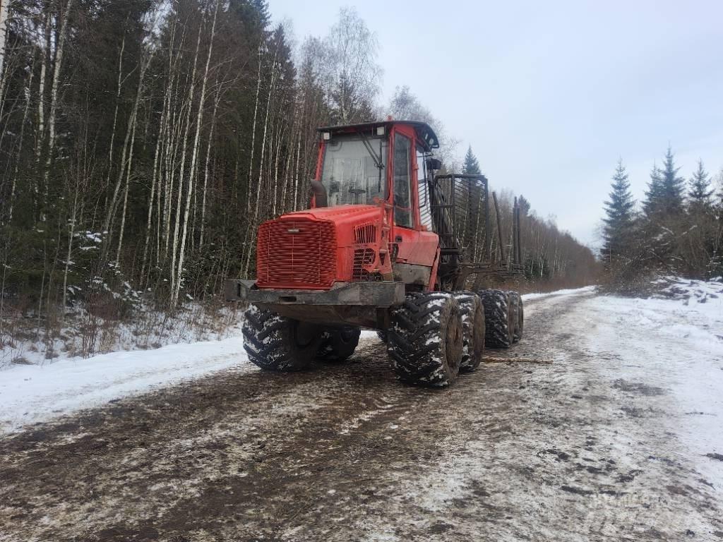 Komatsu 835 Skotare