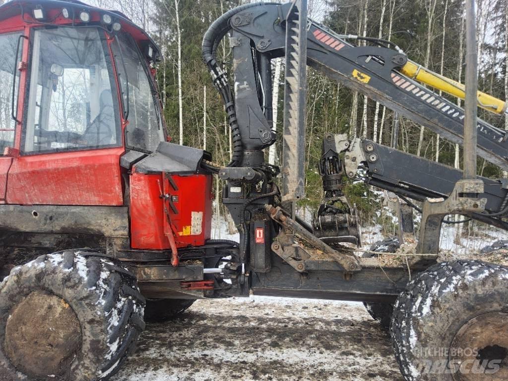 Komatsu 835 Skotare