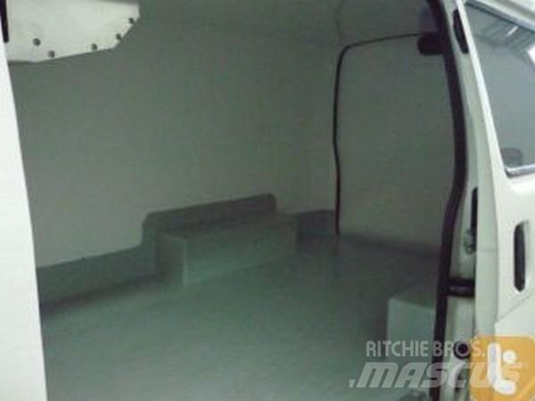 Toyota HIACE RZH103R Lätta skåpbilar