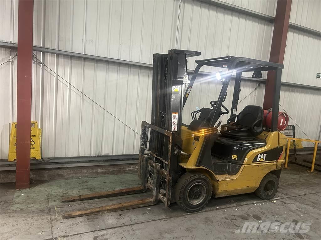 CAT GP18NT Gasolmotviktstruckar
