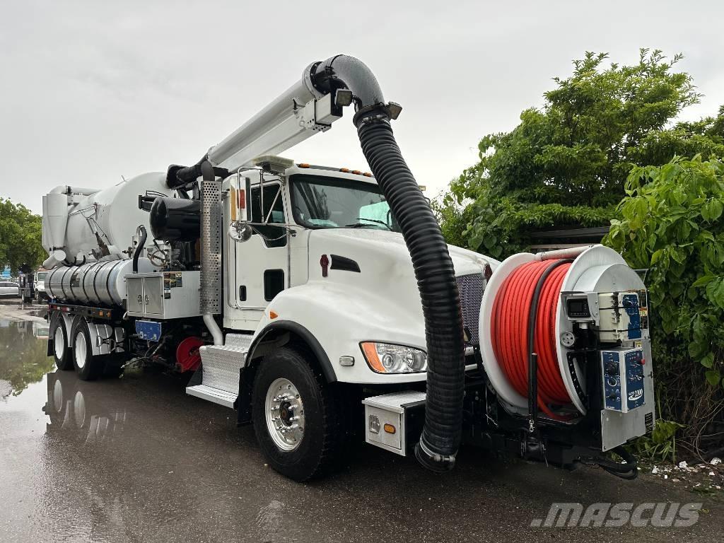 Kenworth T 400 Slamsugningsbil