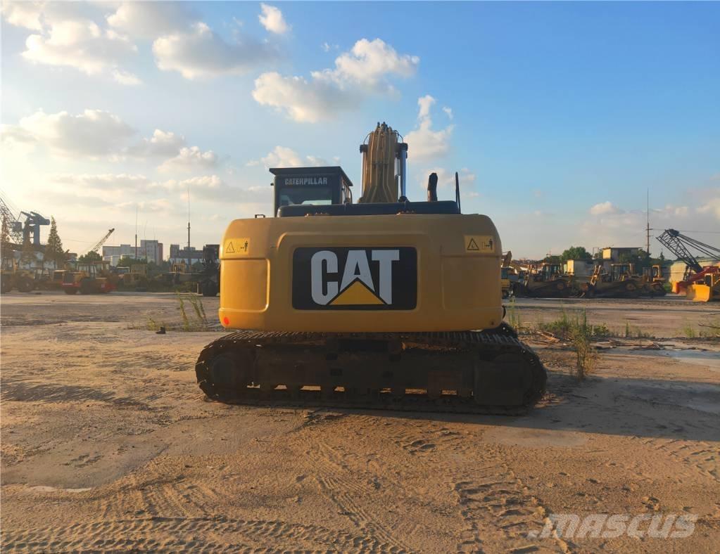 CAT 325D Bandgrävare