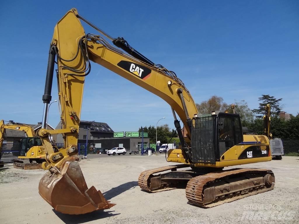 CAT 324 D L Bandgrävare
