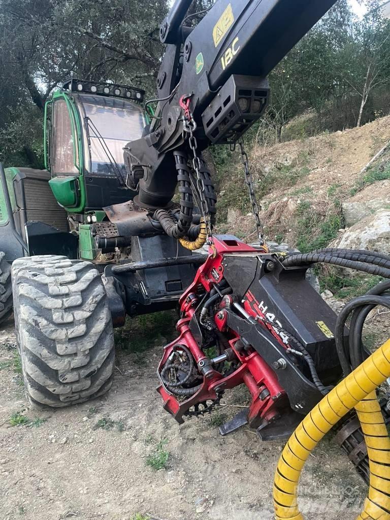 John Deere 1270 G Skördare
