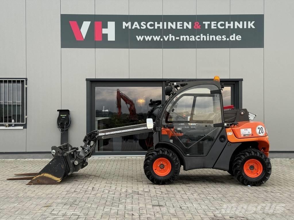 Ausa T 144 Teleskoplastare