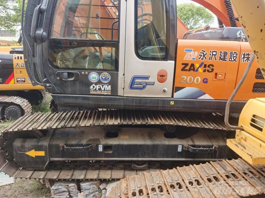 Hitachi ZX 200 Bandgrävare