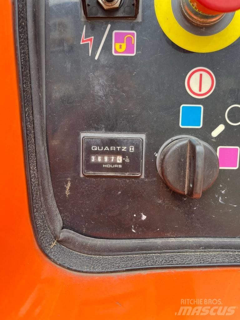 JLG 860 SJ Teleskop bomliftar
