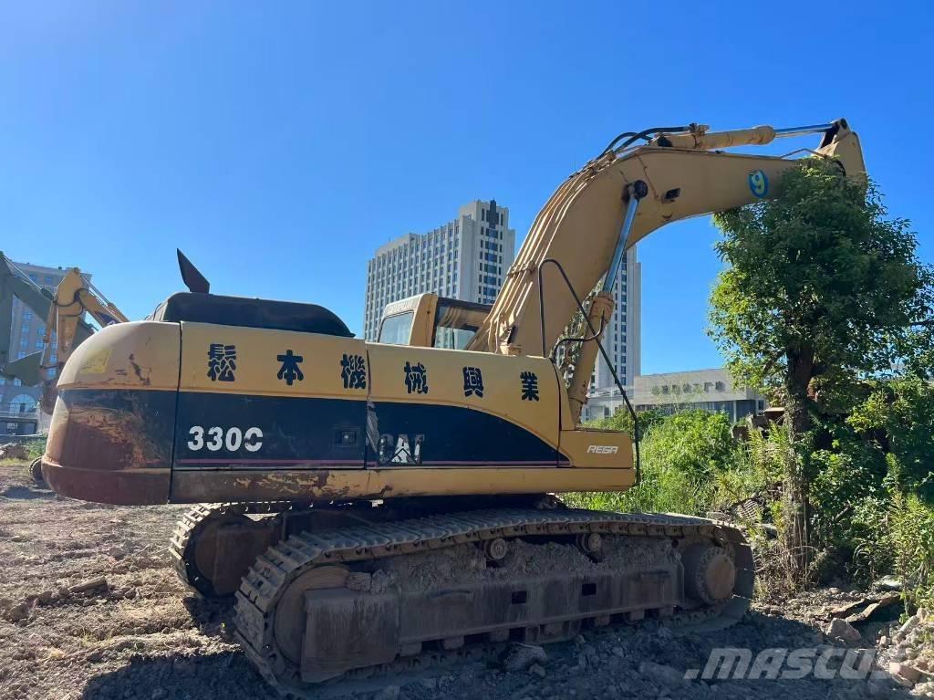 CAT 330 C Bandgrävare