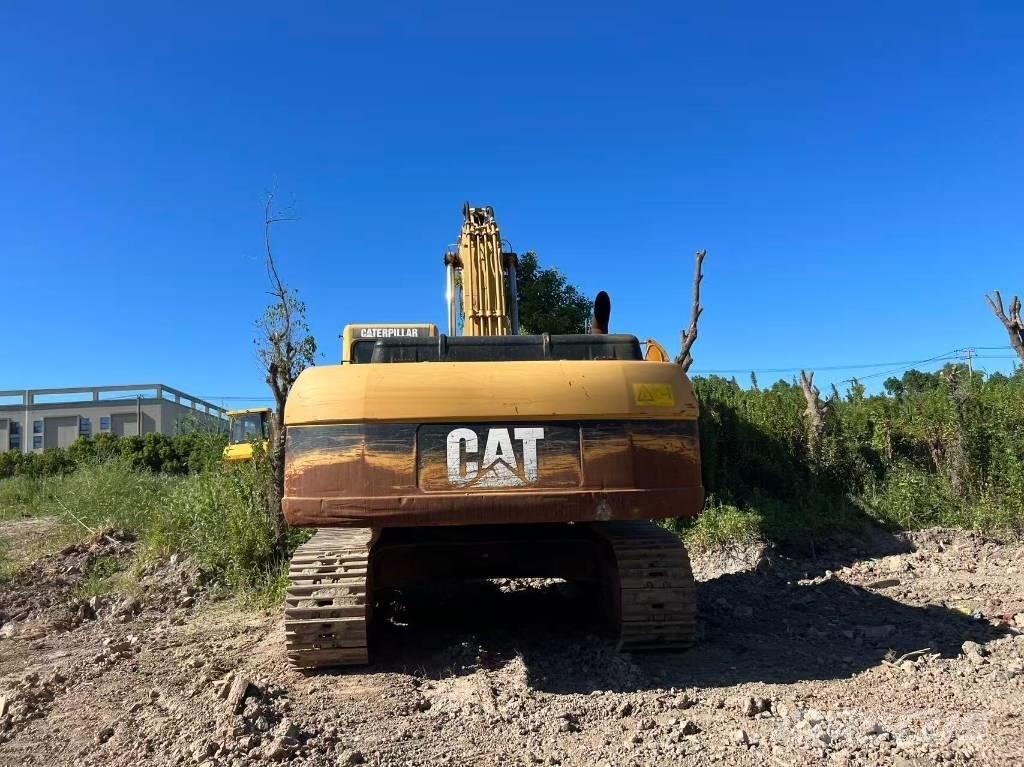 CAT 330 C Bandgrävare