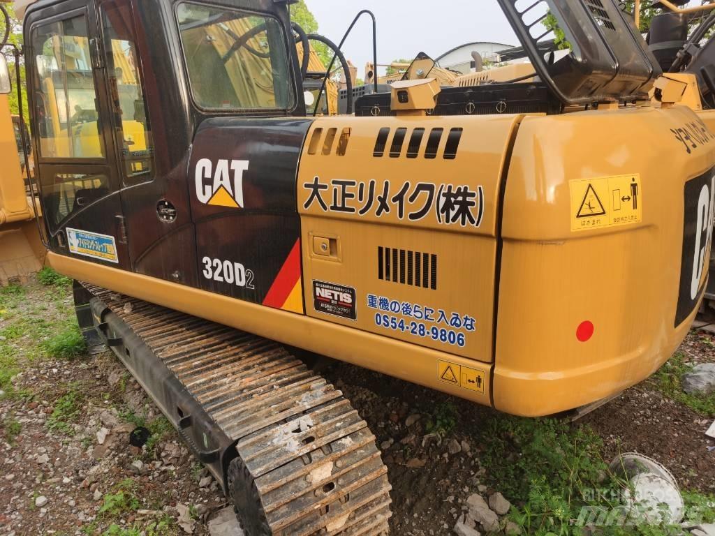 CAT 320 D2 Bandgrävare