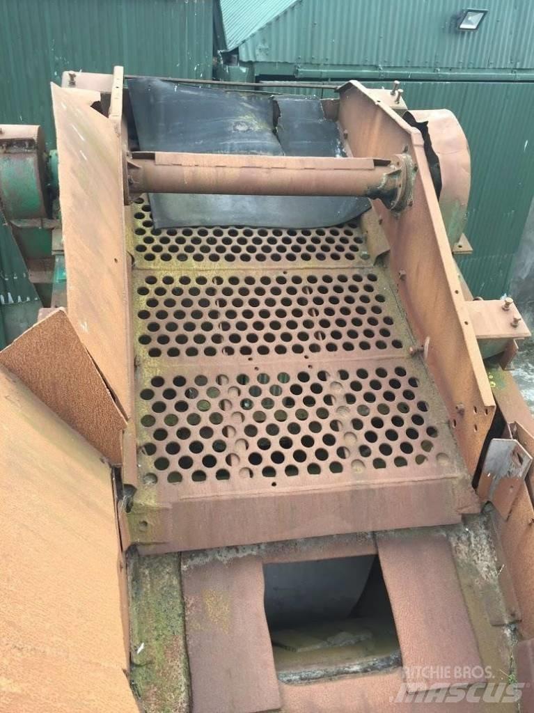 Goodwin Barsby 36X10 Krossar