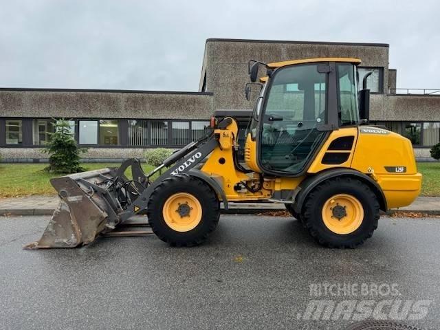 Volvo L 25 F Hjullastare
