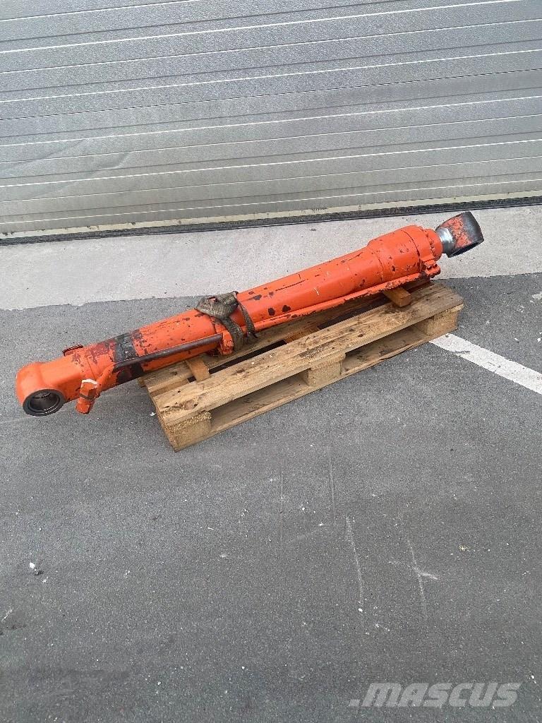 Hitachi ZX 250 LC Bandgrävare