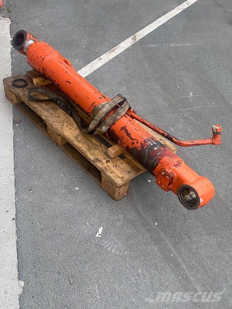 Hitachi ZX 250 LC Bandgrävare