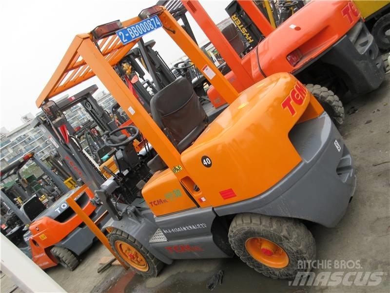 TCM FD 30 Dieselmotviktstruckar