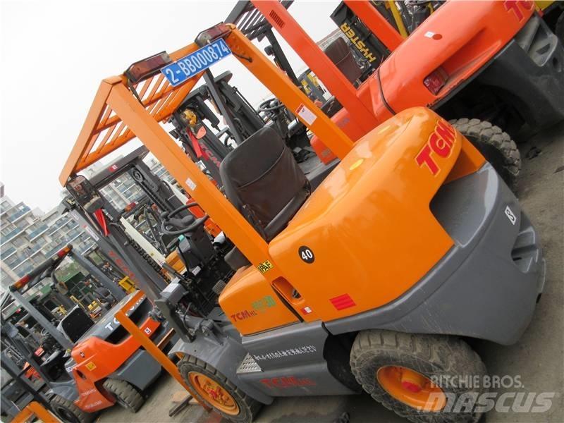 TCM FD 30 Dieselmotviktstruckar