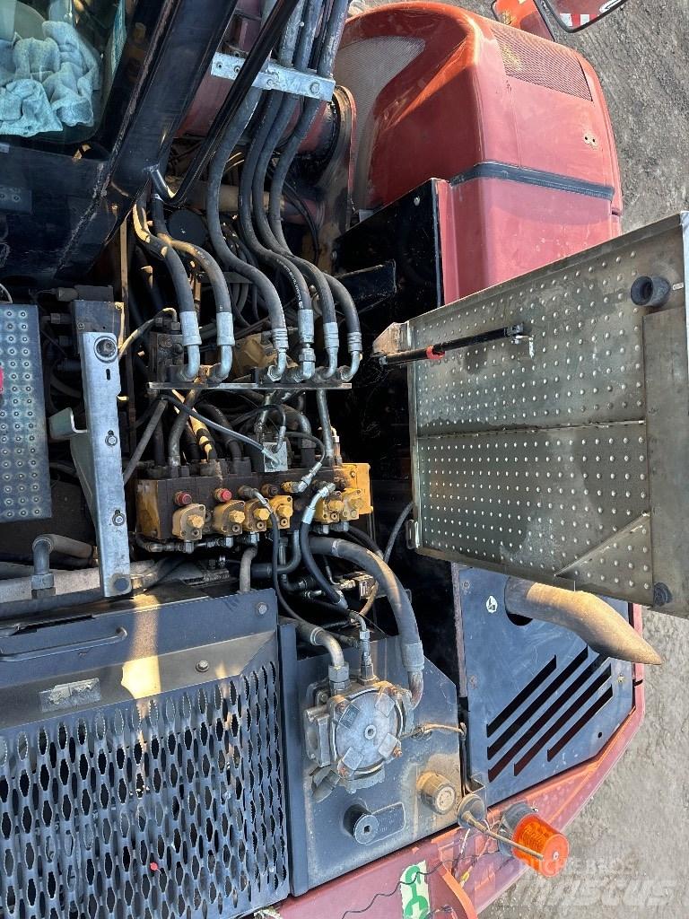 CAT 313 D Hjulgrävare