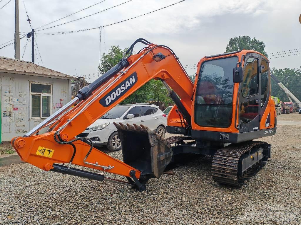 Doosan DX 75-9 C Minigrävare < 7t