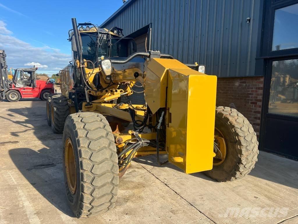 CAT 140 M AWD Väghyvlar