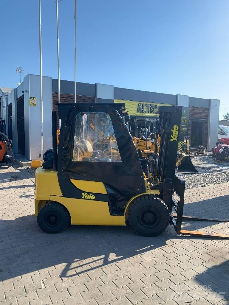 Yale GLP25VX Gasolmotviktstruckar