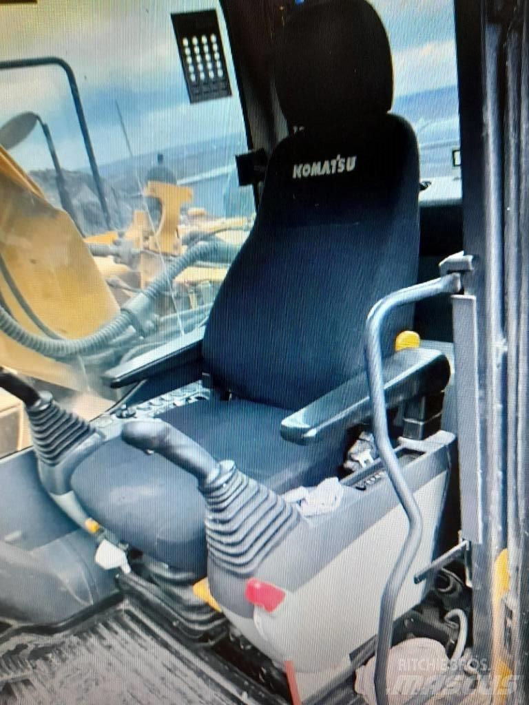 Komatsu HB 215 LC-1 Bandgrävare
