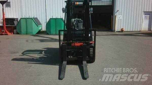 Manitou MI30G ST5 Terrängtruck