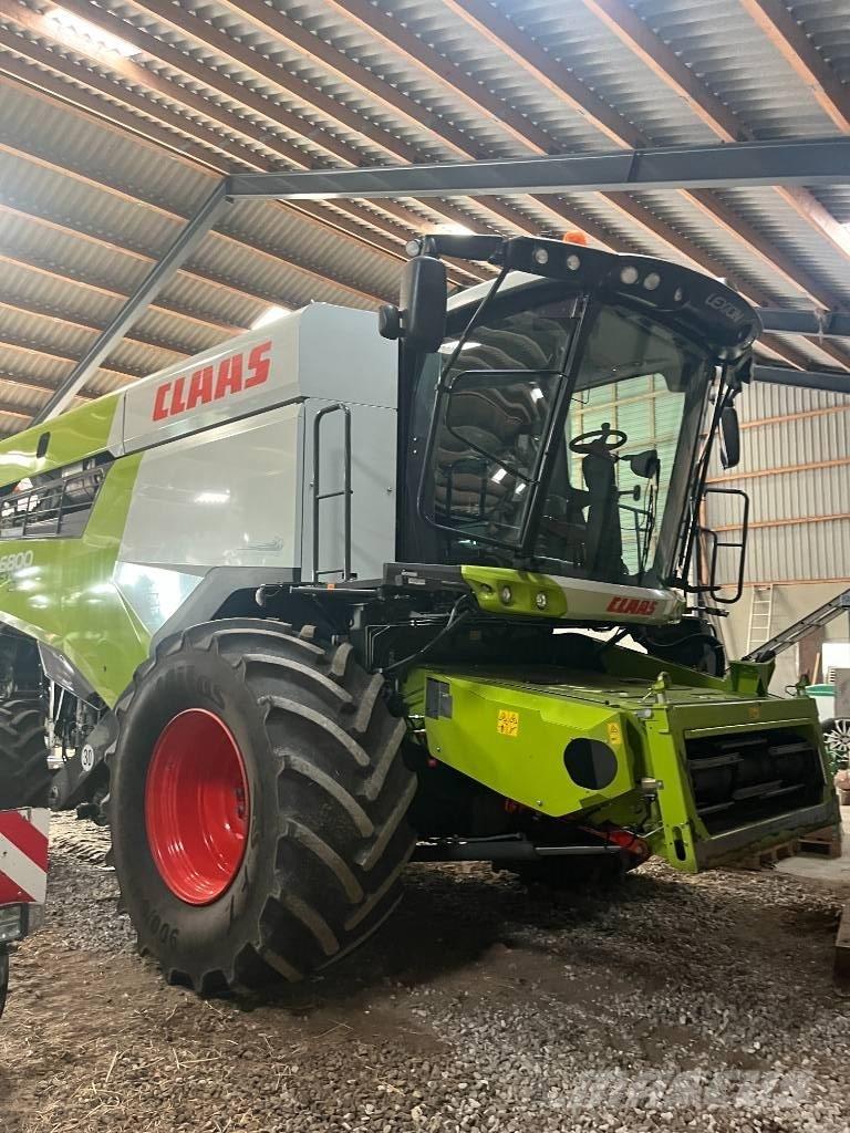 CLAAS Lexion 6800 Skördetröskor