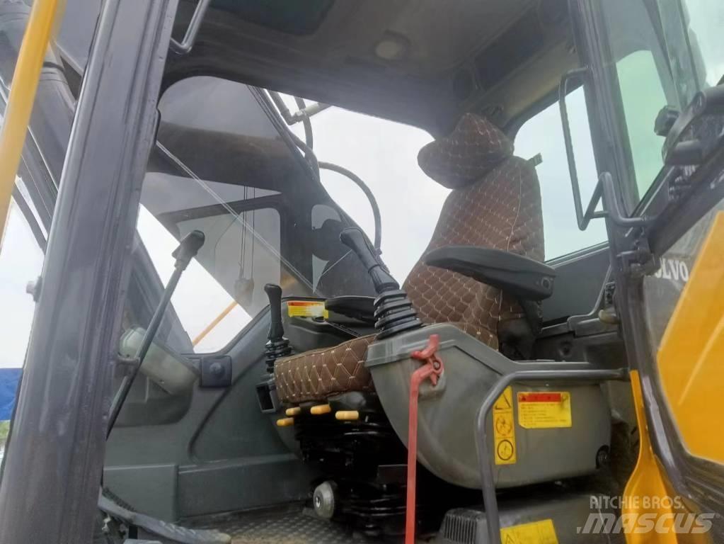 Volvo EC 290 DL Bandgrävare