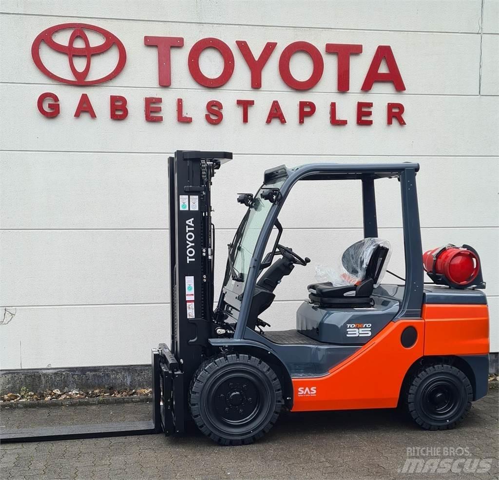 Toyota 02-8FGJF35 Gasolmotviktstruckar