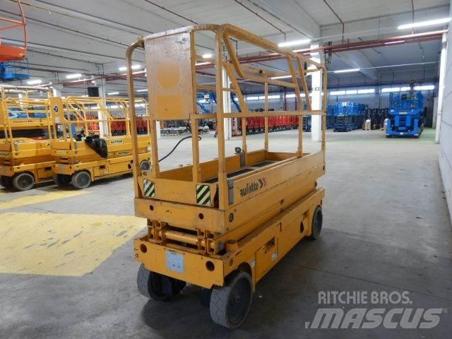 Haulotte Compact 8CU Saxliftar