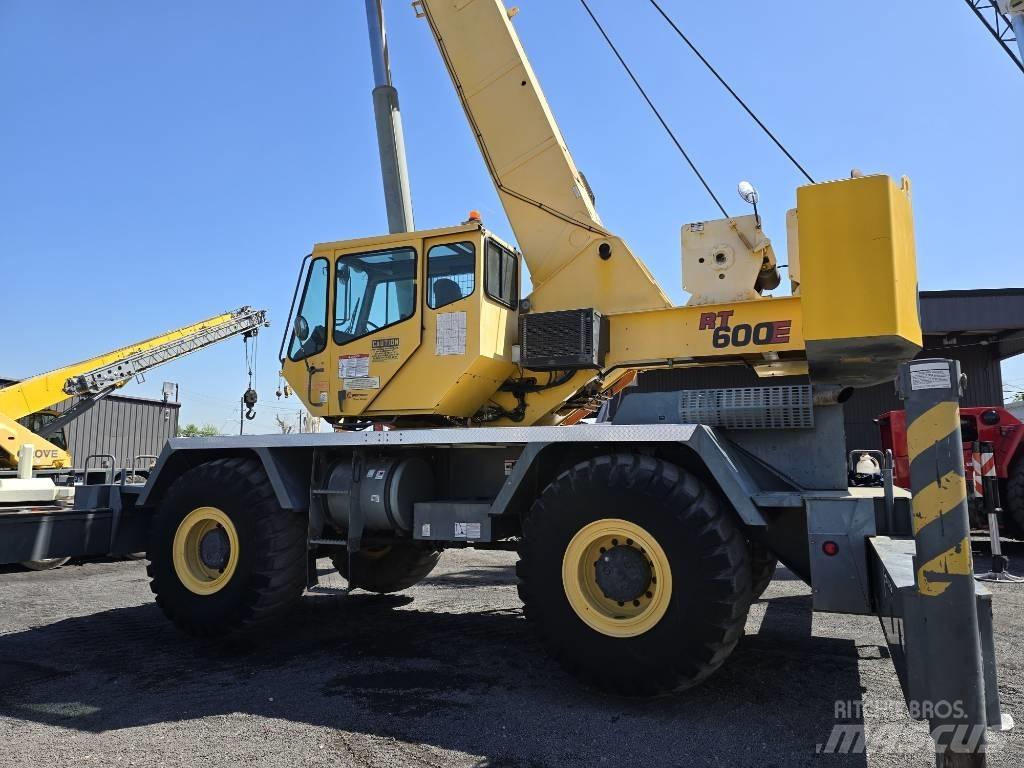 Grove RT 600 E Terrängkranar (Grov terräng)