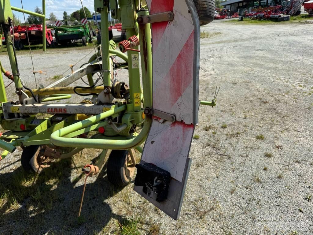 CLAAS VOLTO670 Vändare och luftare