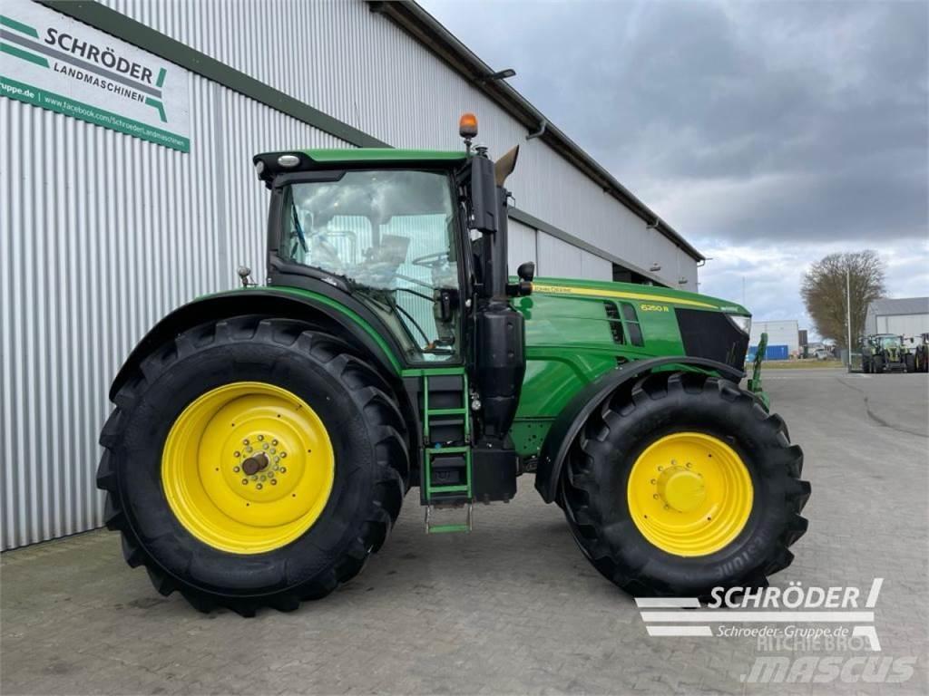 John Deere 6250 R Traktorer