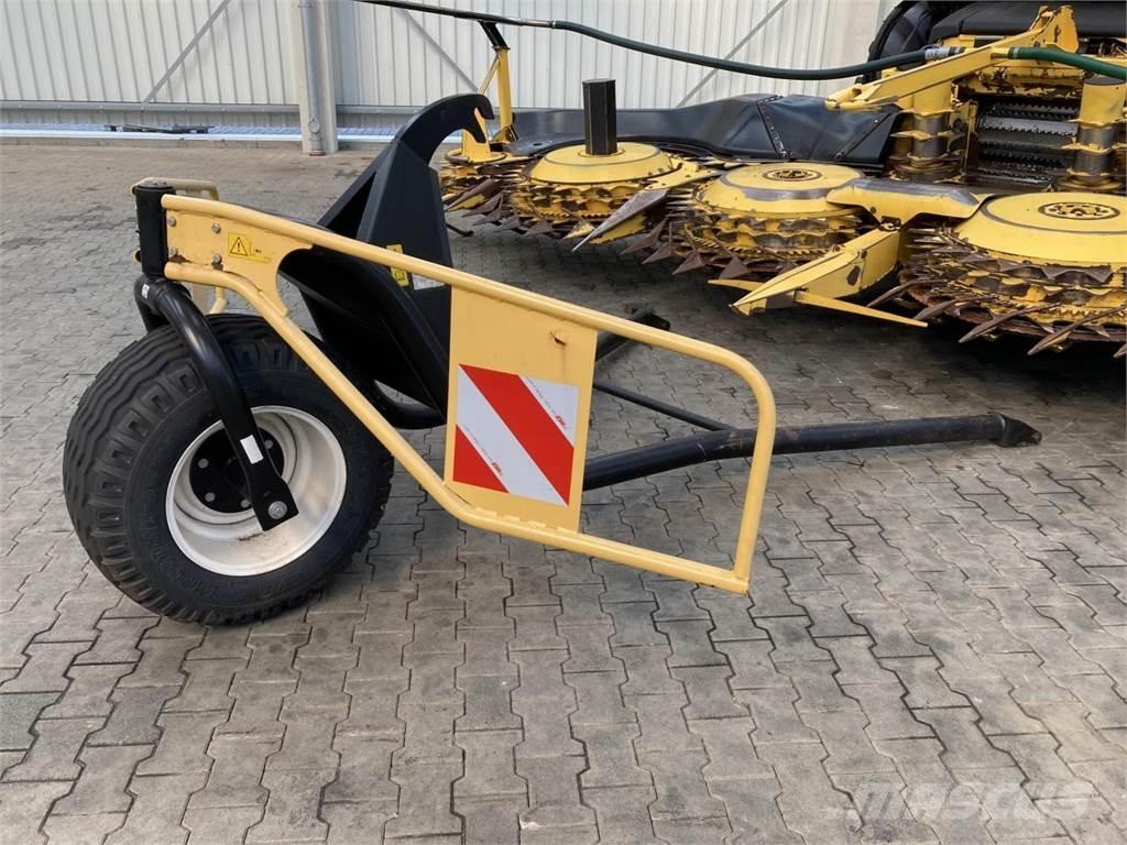 New Holland FR700 Självgående fälthackar