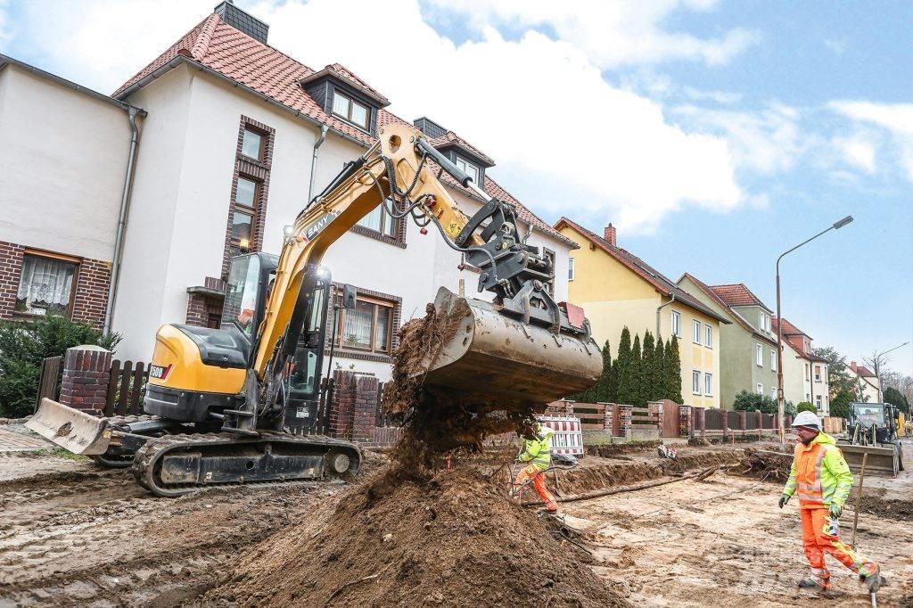 Sany SY50U Minigrävare < 7t