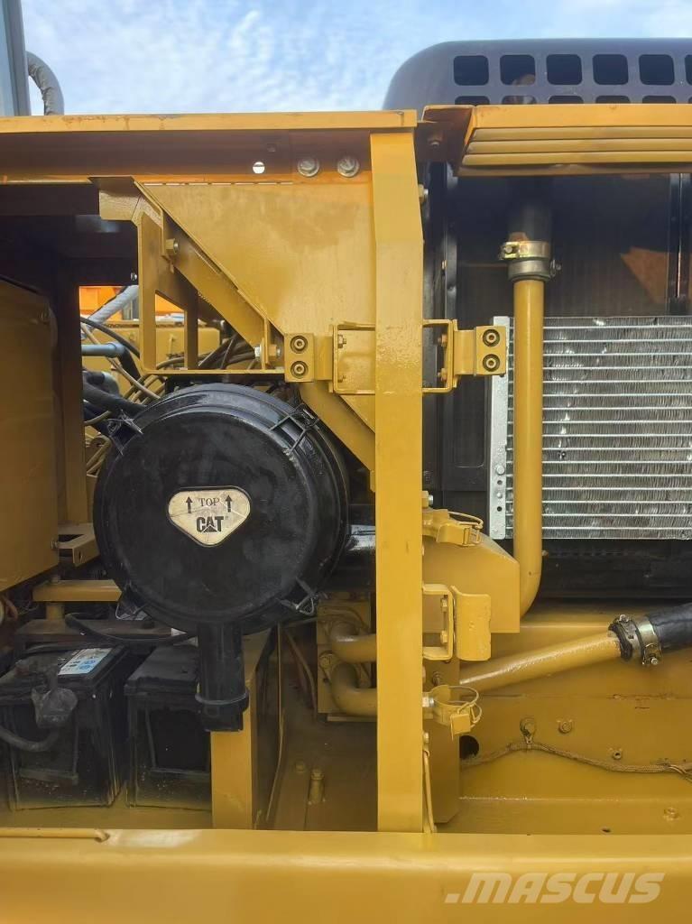 CAT 320 B Bandgrävare