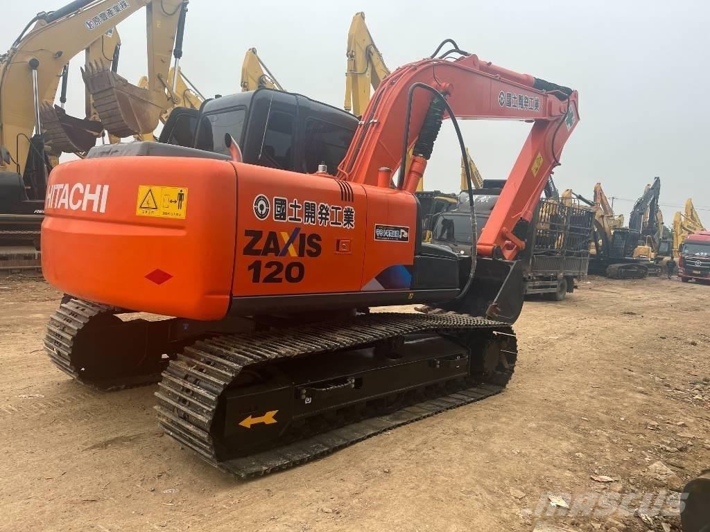 Hitachi ZX 120-6 Bandgrävare