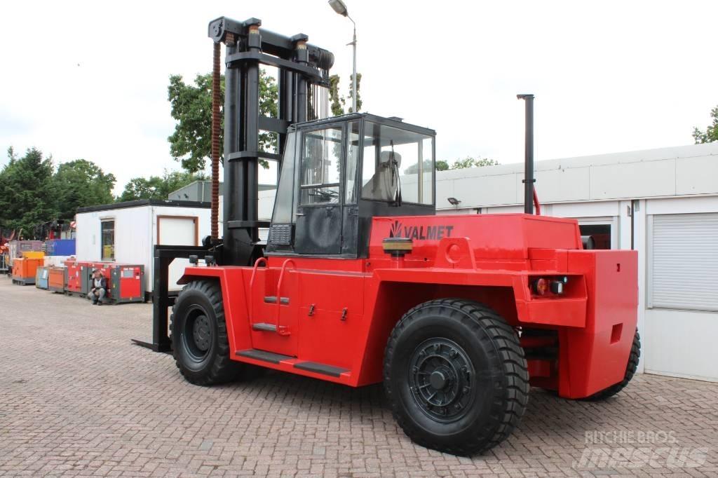 Valmet TD 18-120 Dieselmotviktstruckar