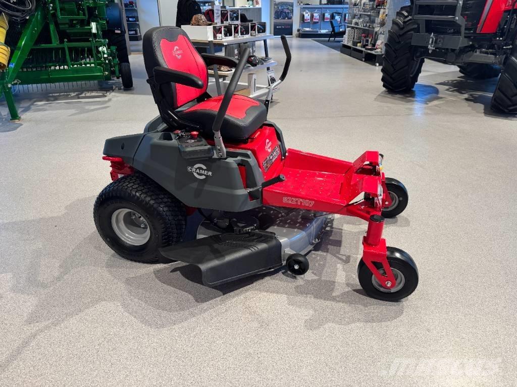 Cramer 82ZT107 Åkgräsklippare