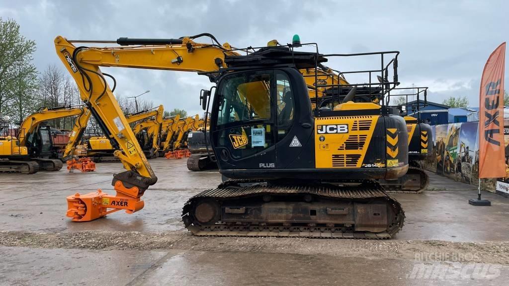 JCB JS 145 LC Bandgrävare