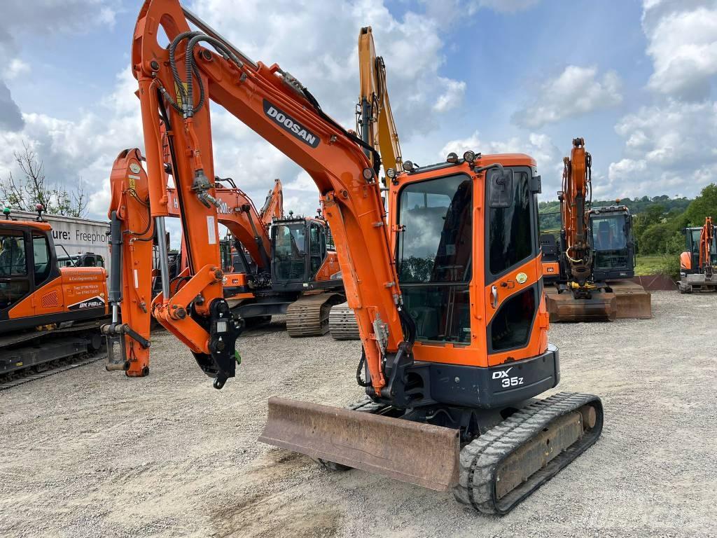 Doosan DX35Z Minigrävare < 7t