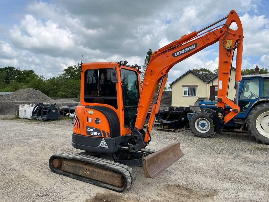 Doosan DX35Z Minigrävare < 7t