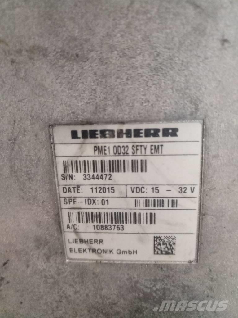 Liebherr R 916 LC Elektronik