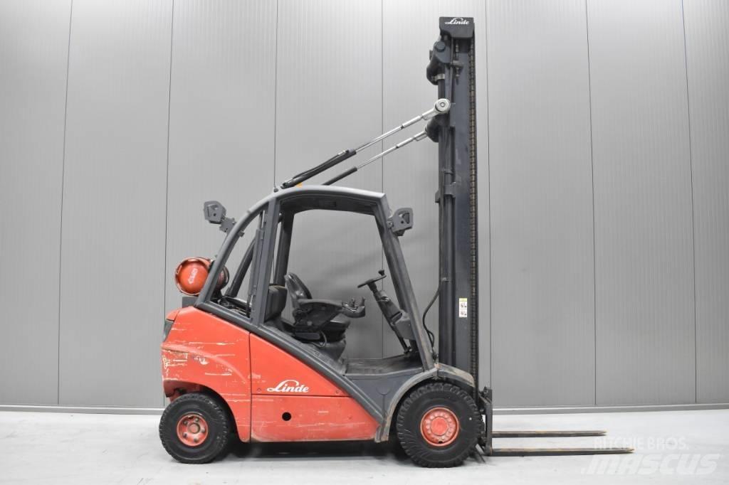 Linde H 25 T Gasolmotviktstruckar