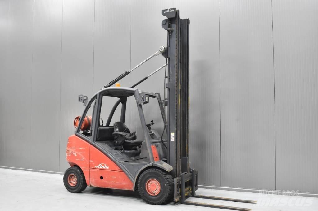 Linde H 25 T Gasolmotviktstruckar