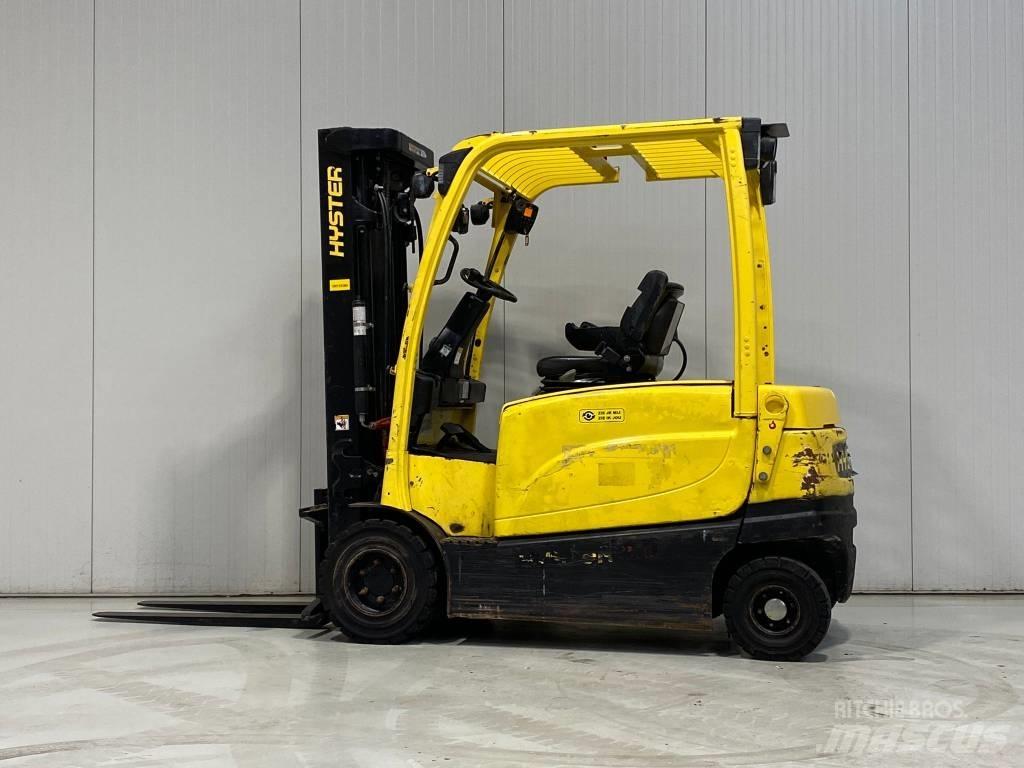 Hyster J3.0XN Elmotviktstruckar